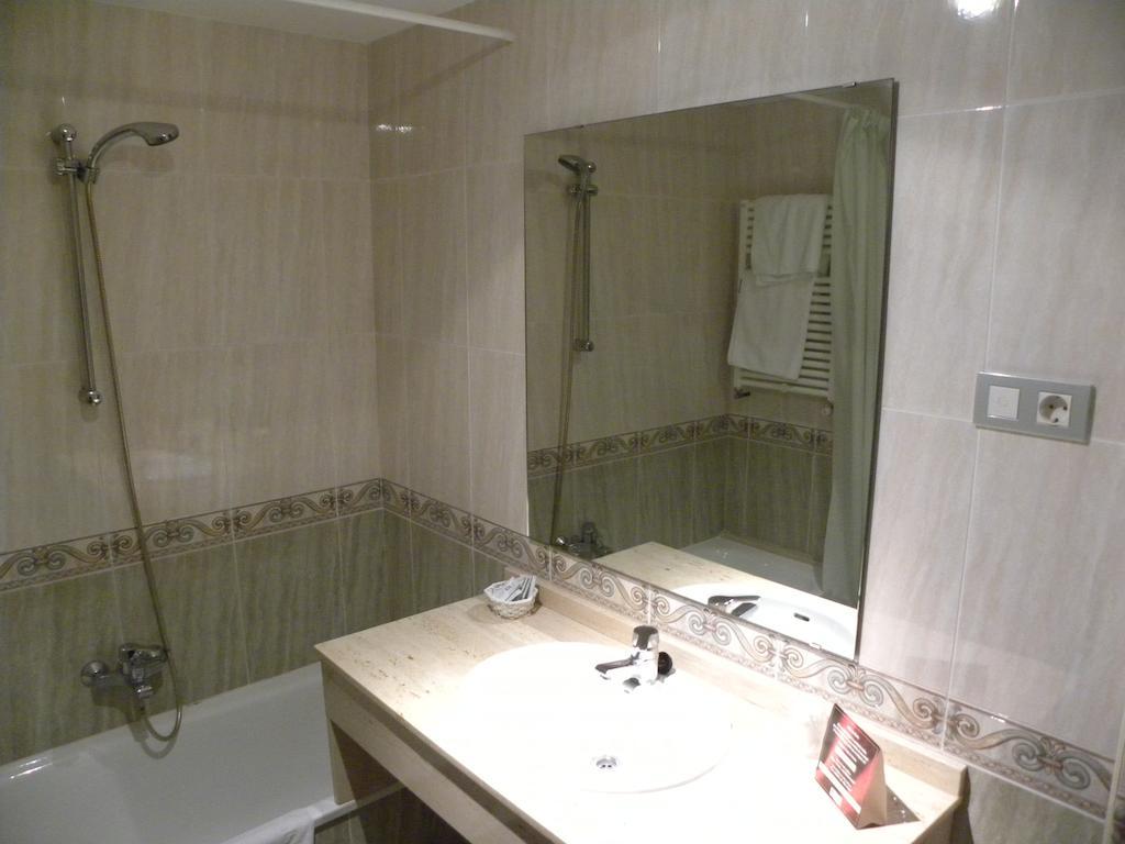Hotel Duque De Calabria 曼萨内拉 客房 照片