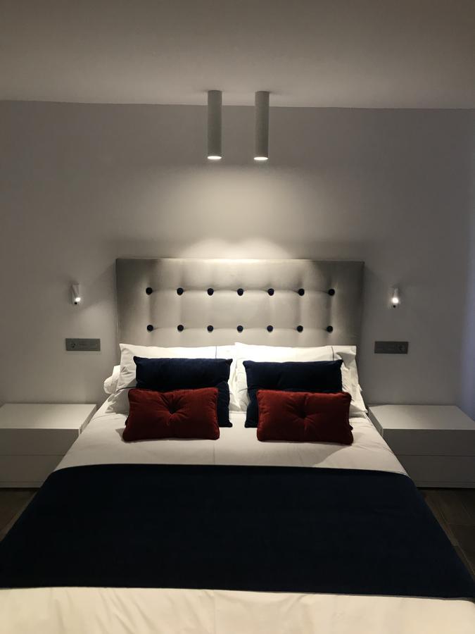 Hotel Duque De Calabria 曼萨内拉 外观 照片