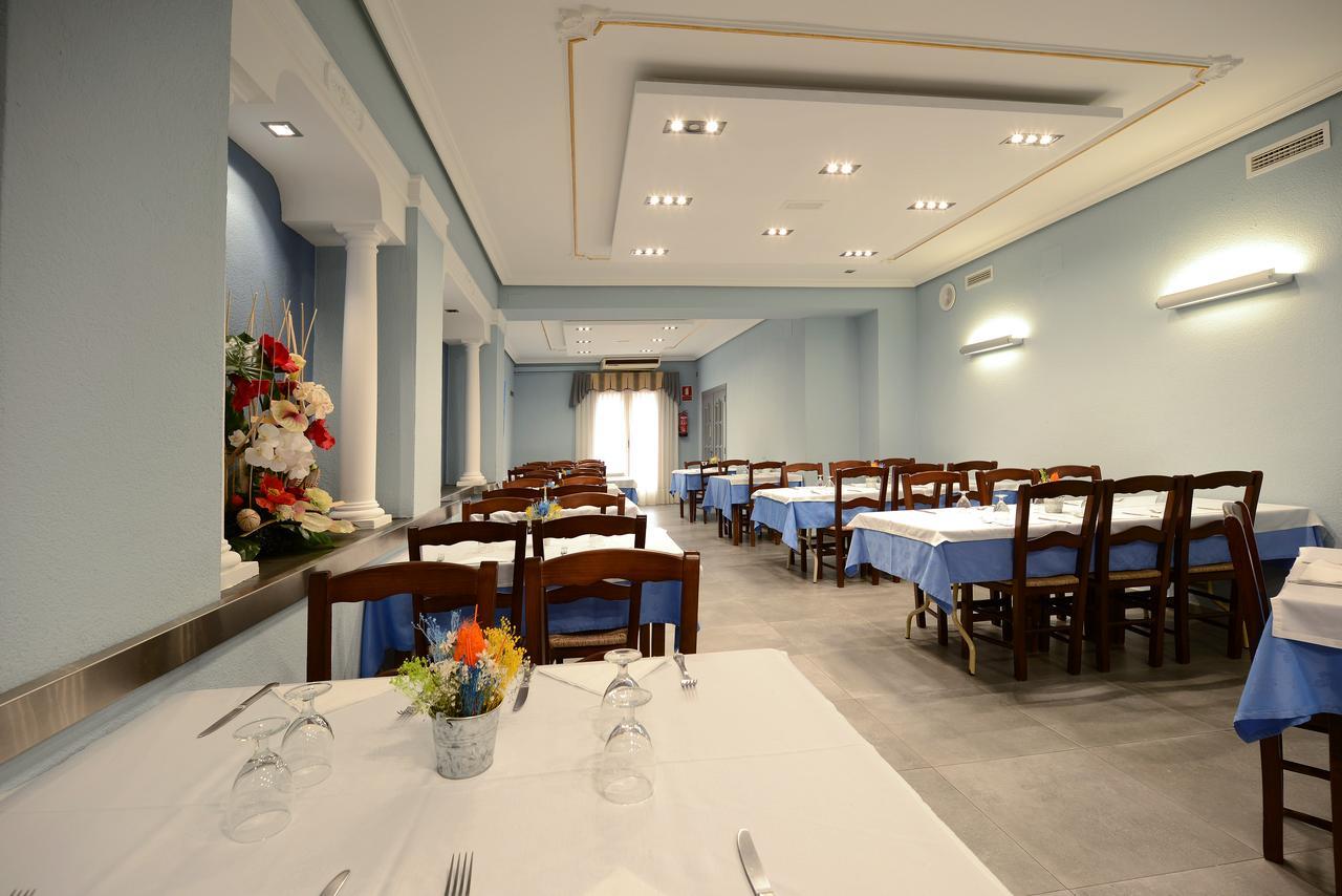 Hotel Duque De Calabria 曼萨内拉 外观 照片